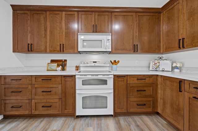 13324 Lynn Avenue, Savage, MN 55378