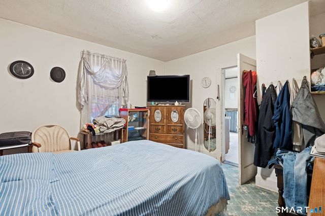 44 Sisson Street, East Hartford, CT 06118