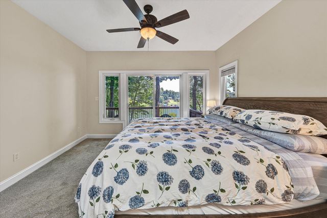 335 Lakecrest DR, Hardy, VA 24101