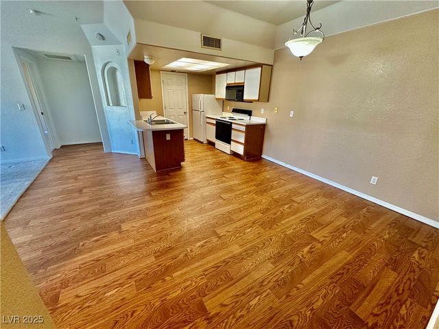 3550 Bay Sands Drive 2097, Laughlin, NV 89029