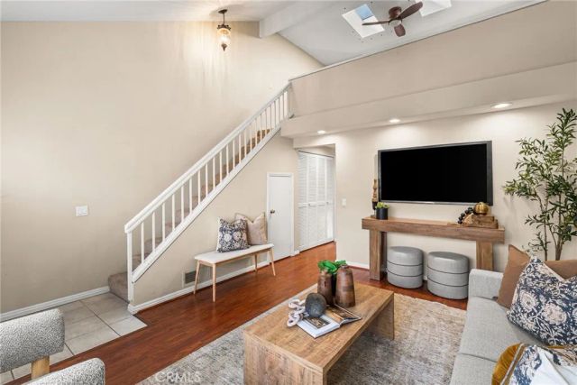 5722 E Stillwater 94, Orange, CA 92869