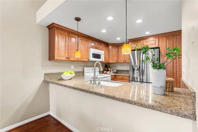 5722 E Stillwater 94, Orange, CA 92869