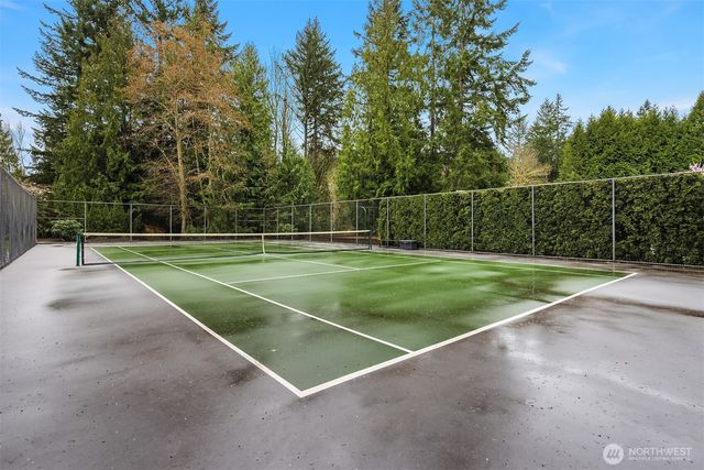 2122 221st Place NE, Sammamish, WA 98074