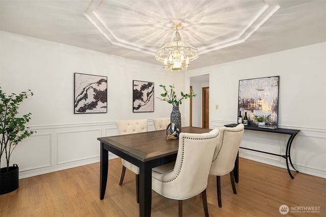 2122 221st Place NE, Sammamish, WA 98074