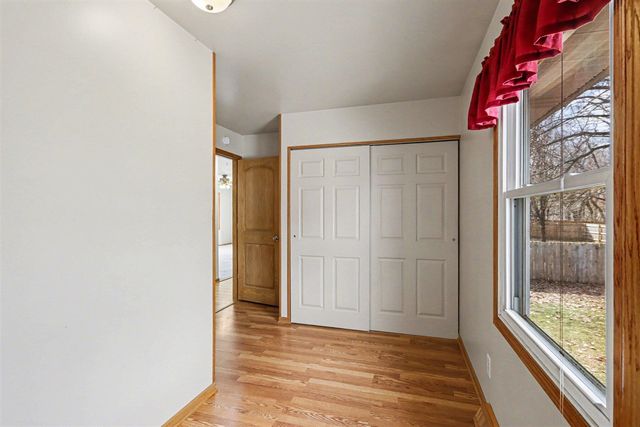 320 S Sunset Street, Plainwell, MI 49080