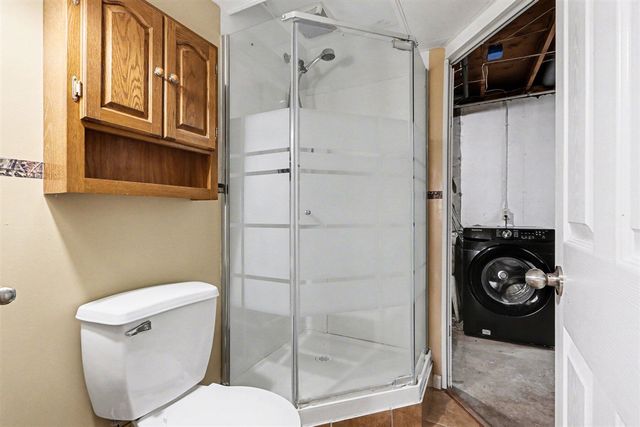 320 S Sunset Street, Plainwell, MI 49080