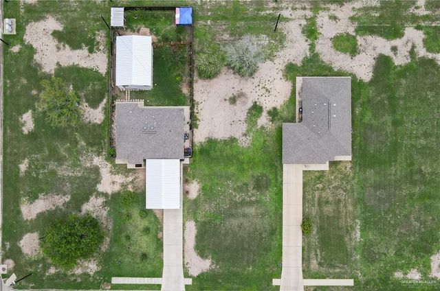 1006 S Indiana Avenue, Mercedes, TX 78570