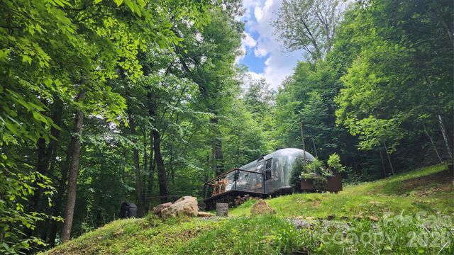 1458 Riverview Road 1, Burnsville, NC 28714