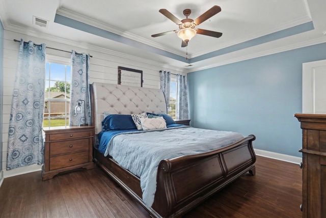 1213 Rivercrest Dr, Murfreesboro, TN 37129