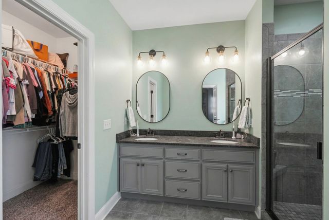 1213 Rivercrest Dr, Murfreesboro, TN 37129
