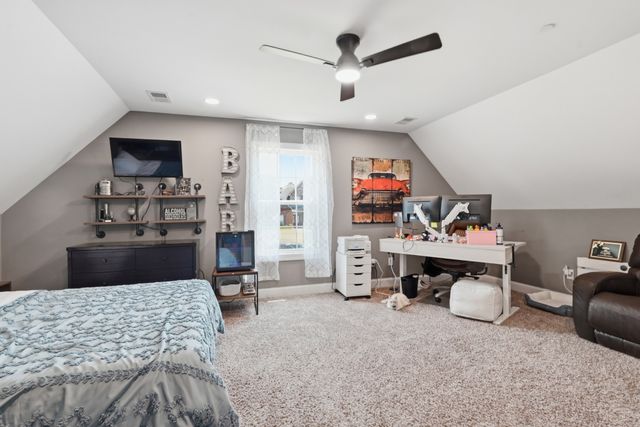 1213 Rivercrest Dr, Murfreesboro, TN 37129
