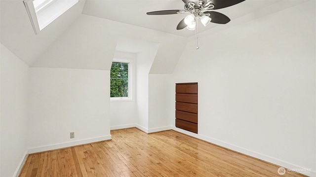 4335 NE 45th Street, Seattle, WA 98105