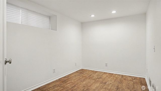 4335 NE 45th Street, Seattle, WA 98105