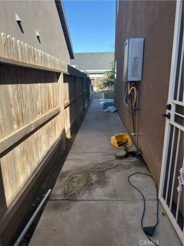 4766 Beckman, Merced, CA 95348