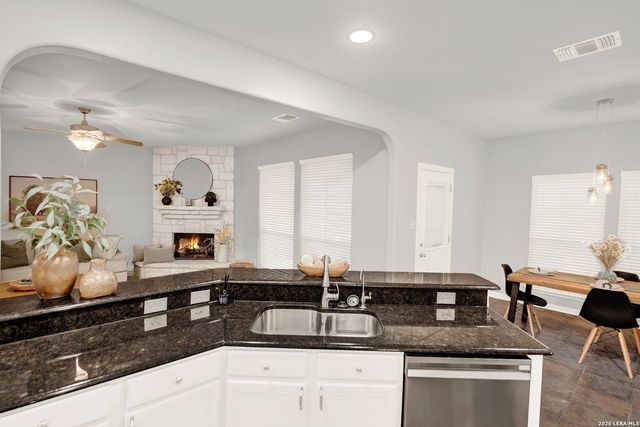9223 TAY DR, Helotes, TX 78023