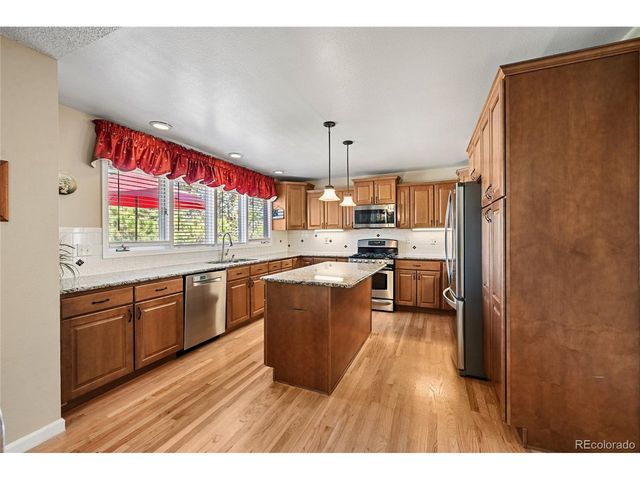 9293 Cornell Cir, Highlands Ranch, CO 80130