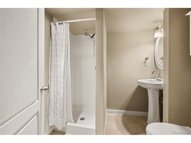 9293 Cornell Cir, Highlands Ranch, CO 80130