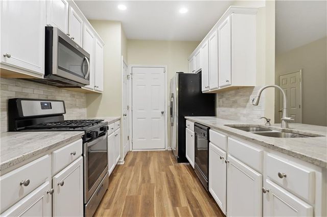 465 Lantern Wood Drive, Scottdale, GA 30079