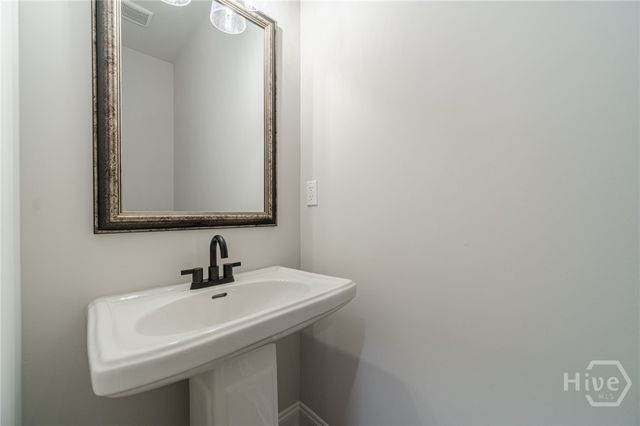 210 Pinewood Drive, Covington, GA 30014