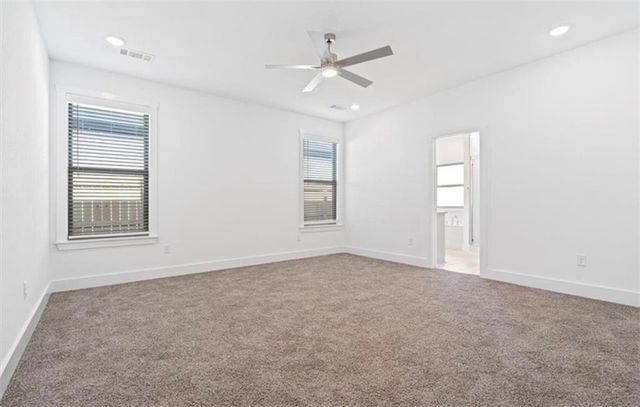 7004 Basswood Avenue, Bentonville, AR 72713