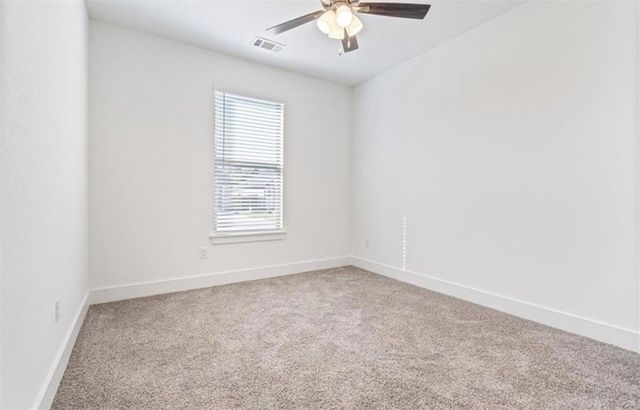 7004 Basswood Avenue, Bentonville, AR 72713