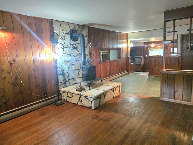 603 E Sigler Street, Hebron, IN 46341