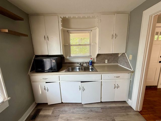 244 S Patterson Street, Hot Springs, AR 71913