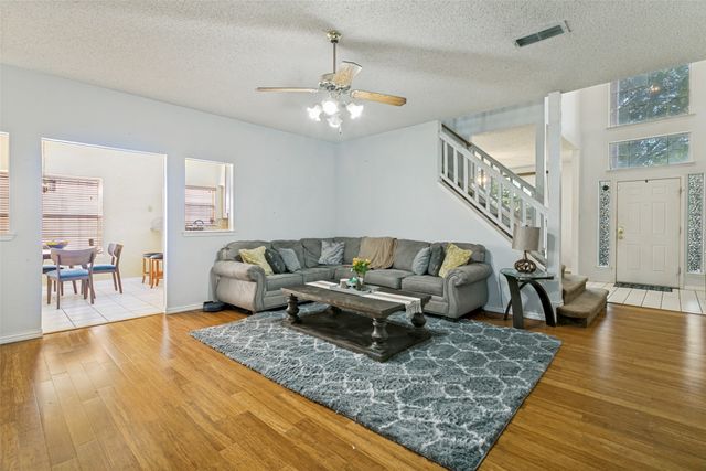 3004 Forest Creek Drive, Fort Worth, TX 76123