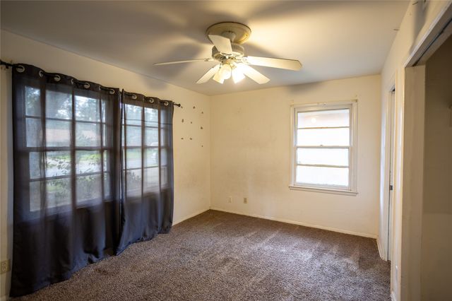 11332 Lanewood Circle, Dallas, TX 75218