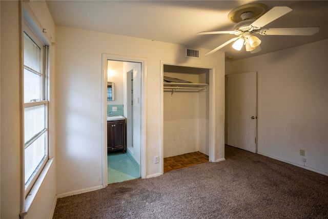 11332 Lanewood Circle, Dallas, TX 75218