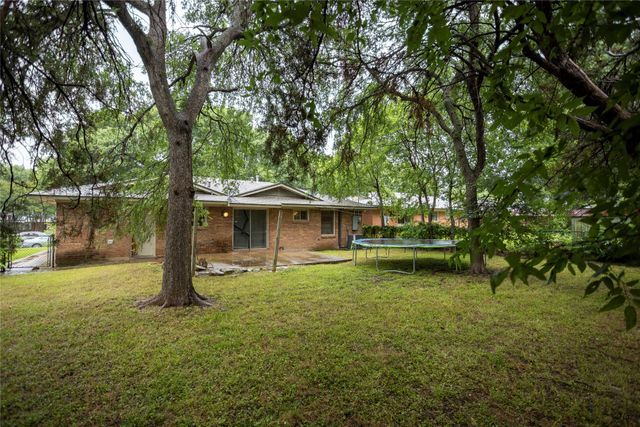 11332 Lanewood Circle, Dallas, TX 75218