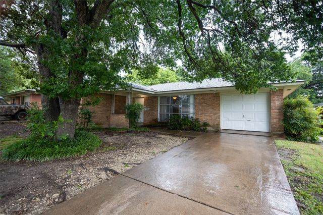 11332 Lanewood Circle, Dallas, TX 75218