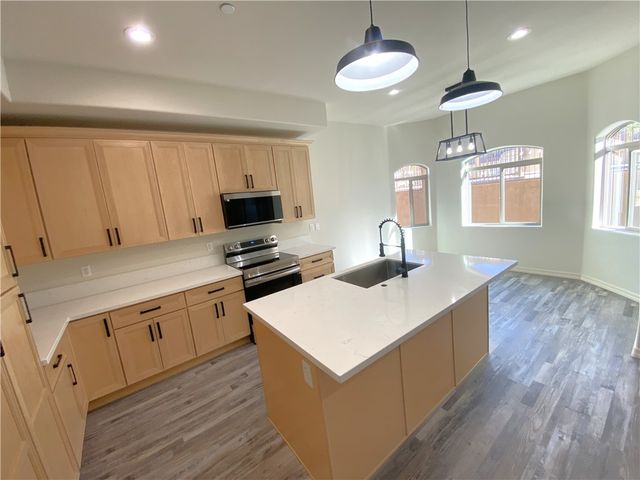 890 Florence Avenue 104, Bullhead City, AZ 86429