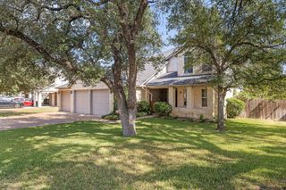 304 Hoot Owl LN N, Leander, TX 78641