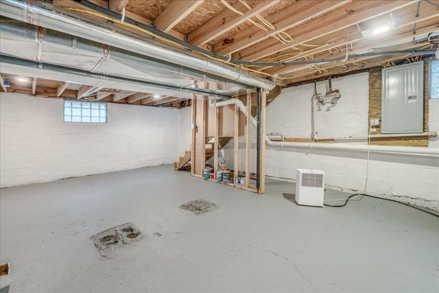 670 Frebis Avenue, Columbus, OH 43206