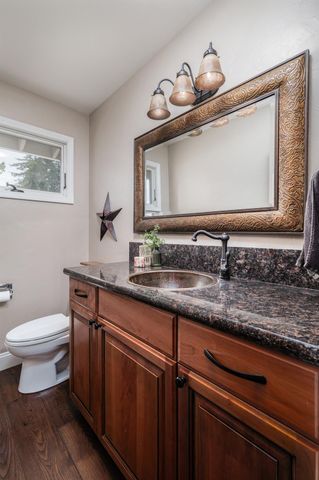 5249 Adelaide Way, Carmichael, CA 95608