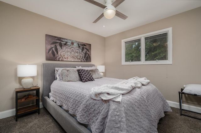 5249 Adelaide Way, Carmichael, CA 95608