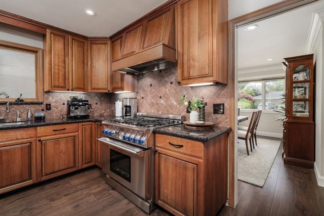 5249 Adelaide Way, Carmichael, CA 95608