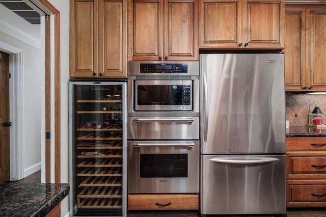 5249 Adelaide Way, Carmichael, CA 95608