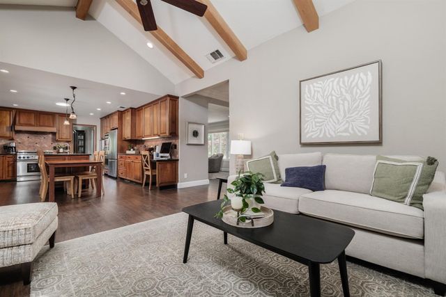 5249 Adelaide Way, Carmichael, CA 95608