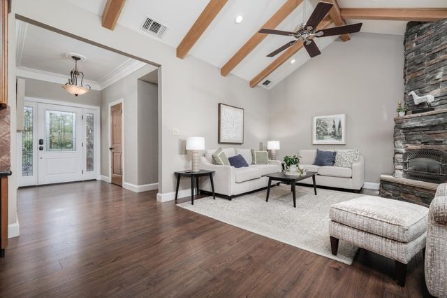 5249 Adelaide Way, Carmichael, CA 95608