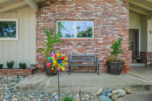 5249 Adelaide Way, Carmichael, CA 95608