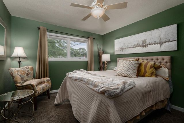 5249 Adelaide Way, Carmichael, CA 95608