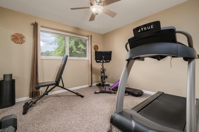 5249 Adelaide Way, Carmichael, CA 95608