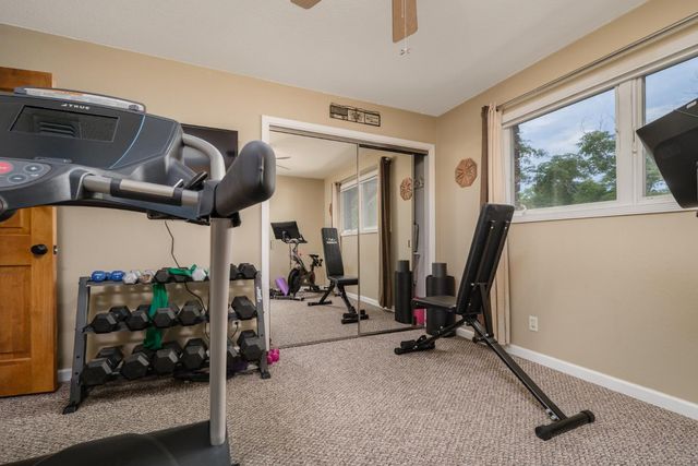 5249 Adelaide Way, Carmichael, CA 95608