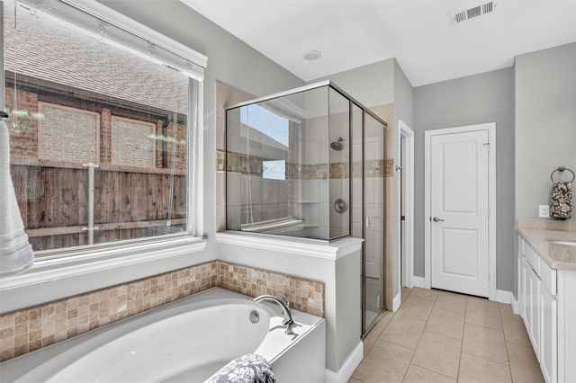 925 Spring Falls Drive, Mckinney, TX 75071