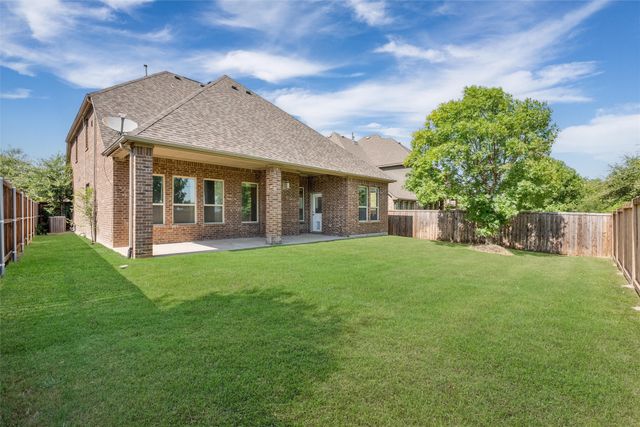 925 Spring Falls Drive, Mckinney, TX 75071