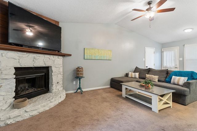 17 Point West Cove, Little Rock, AR 72211