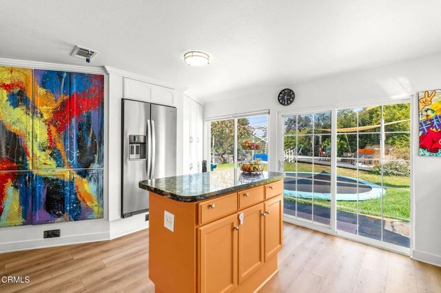 6994 Swan Street, Ventura, CA 93003