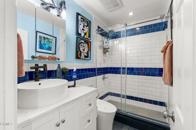 6994 Swan Street, Ventura, CA 93003